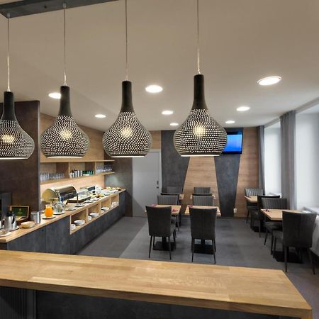 Ala Hotel Бистрице над Пернщейнем Екстериор снимка