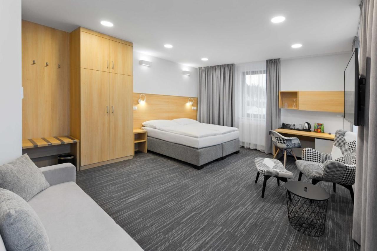 Ala Hotel Бистрице над Пернщейнем Екстериор снимка