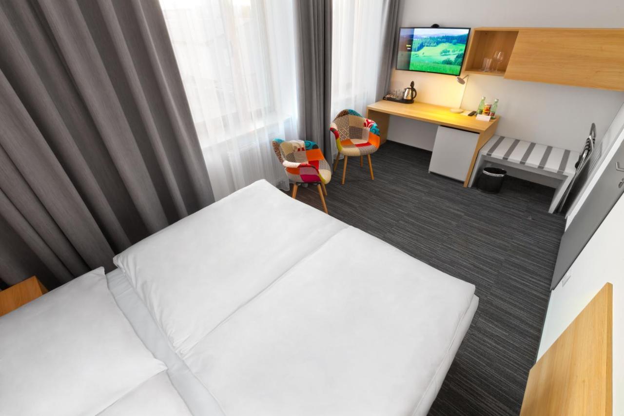 Ala Hotel Бистрице над Пернщейнем Екстериор снимка